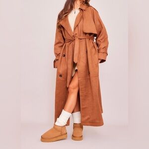 BRAND NEW Trench coat